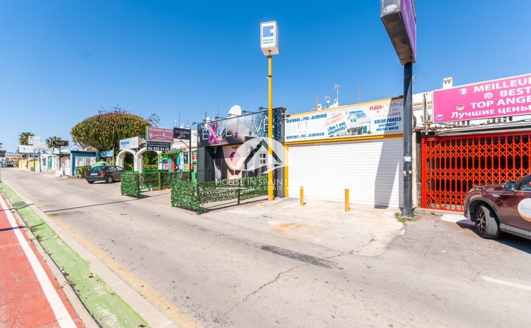 Resale - Commercial property - Orihuela Costa - La Regia