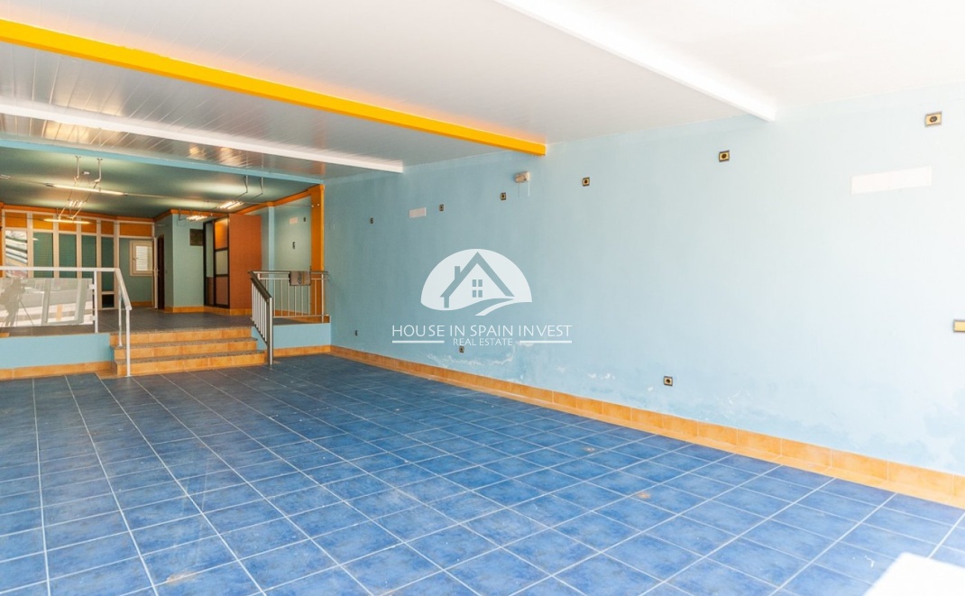 Resale - Commercial property - Orihuela Costa - La Regia