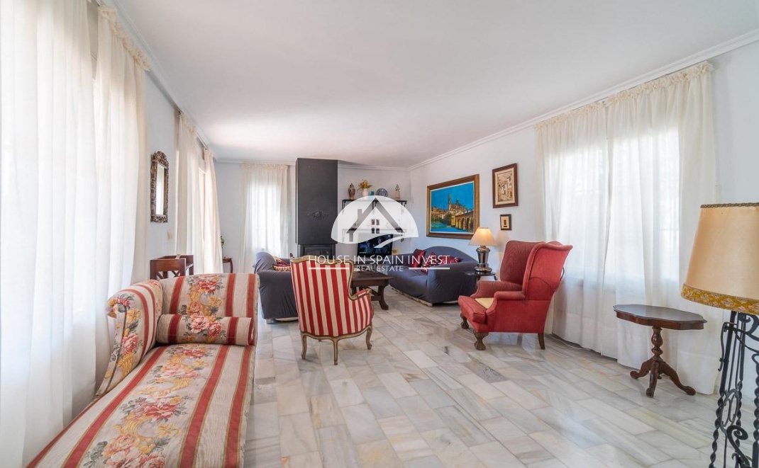 Resale - Villa - Torrevieja - La Mata