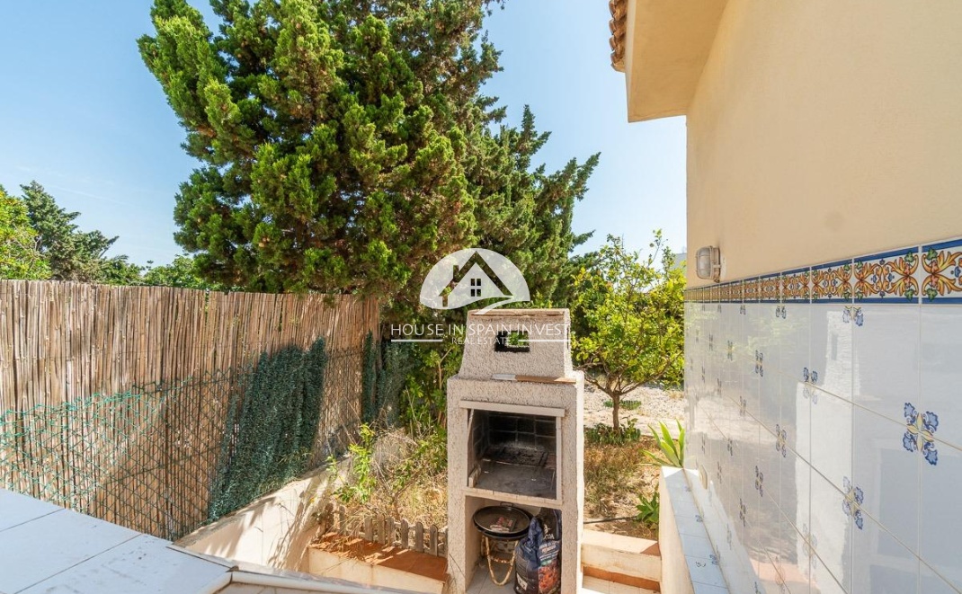 Resale - Villa - Torrevieja - La Mata