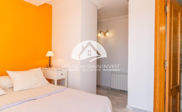 Resale - Villa - Torrevieja - La Mata