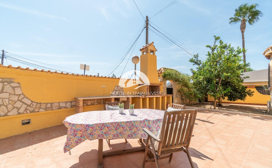 Resale - Villa - Orihuela Costa - La Florida