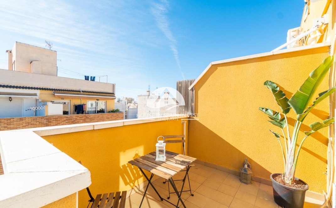 Resale - Apartment  - Torrevieja - Centro