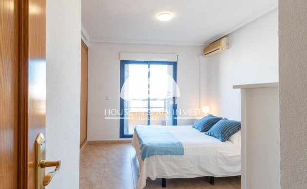 Resale - Apartment  - Torrevieja - Centro