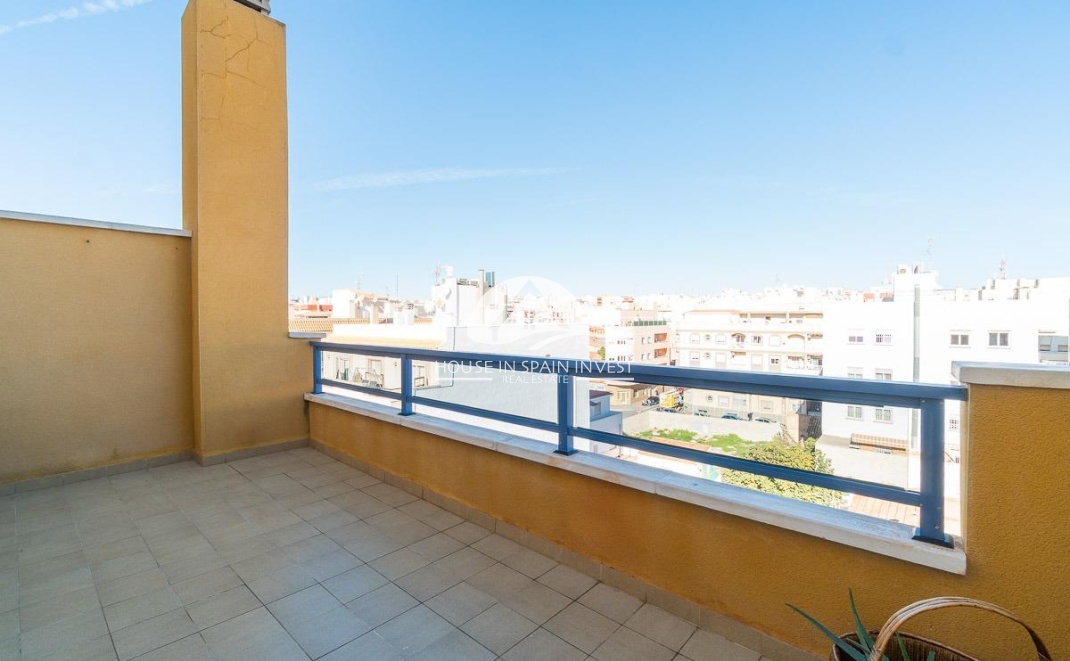 Resale - Apartment  - Torrevieja - Centro