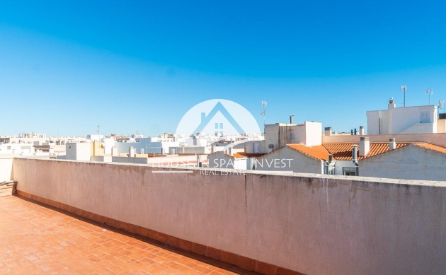 Resale - Apartment  - Torrevieja - Centro