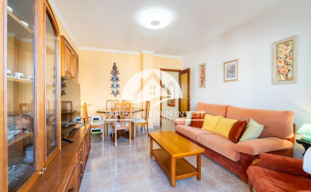 Resale - Apartment  - Torrevieja - Playa del Cura