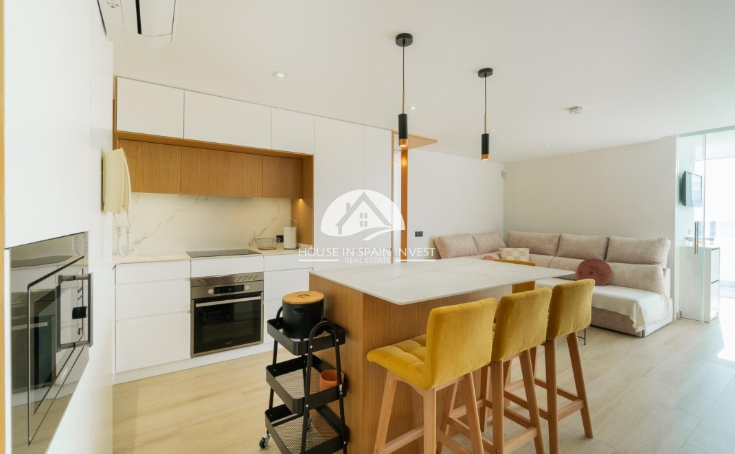 Resale - Apartment  - Guardamar del Segura - Puerto Deportivo