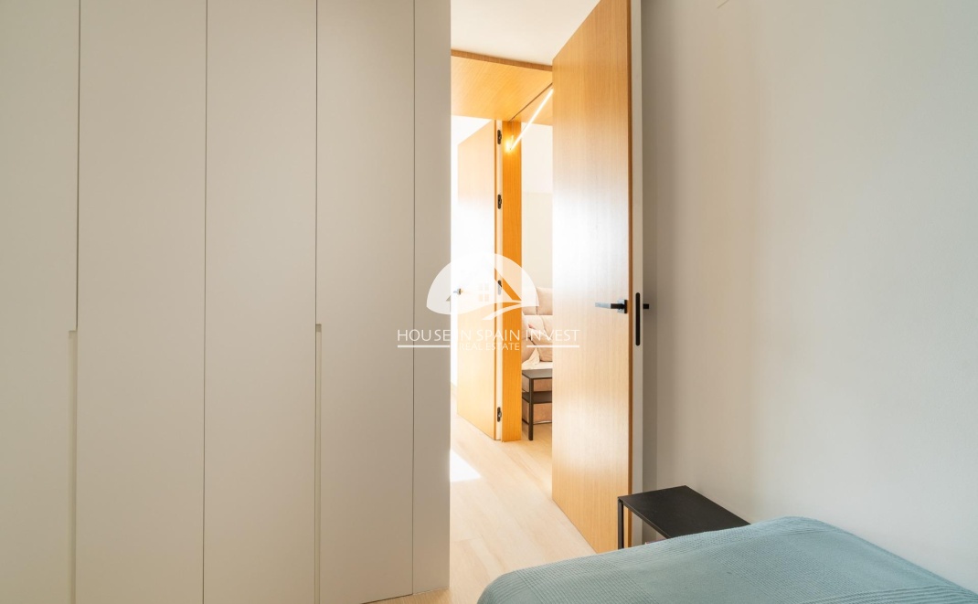 Resale - Apartment  - Guardamar del Segura - Puerto Deportivo