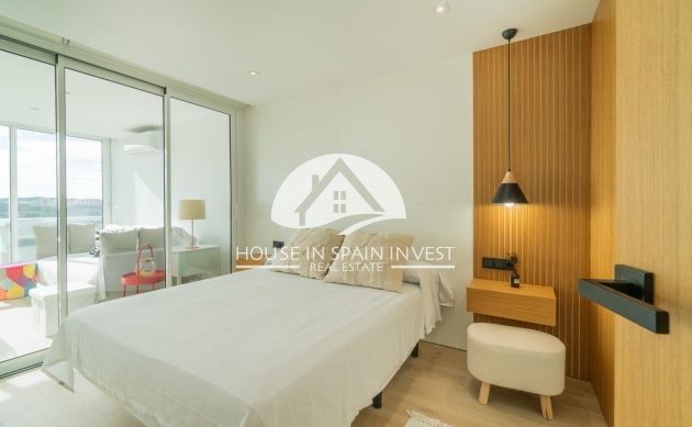 Resale - Apartment  - Guardamar del Segura - Puerto Deportivo