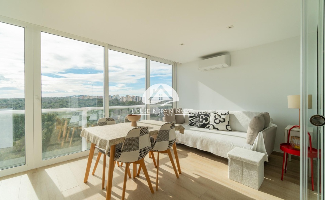 Resale - Apartment  - Guardamar del Segura - Puerto Deportivo