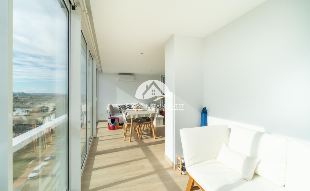 Resale - Apartment  - Guardamar del Segura - Puerto Deportivo