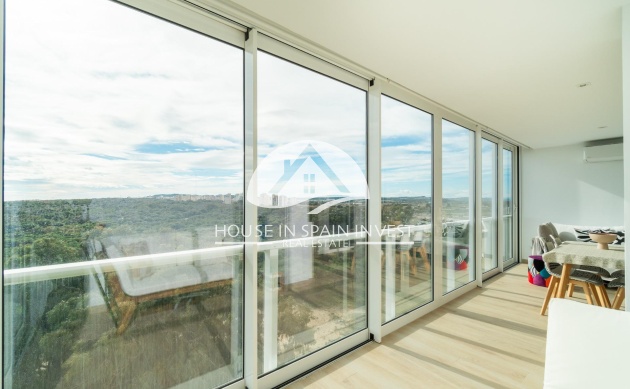 Resale - Apartment  - Guardamar del Segura - Puerto Deportivo