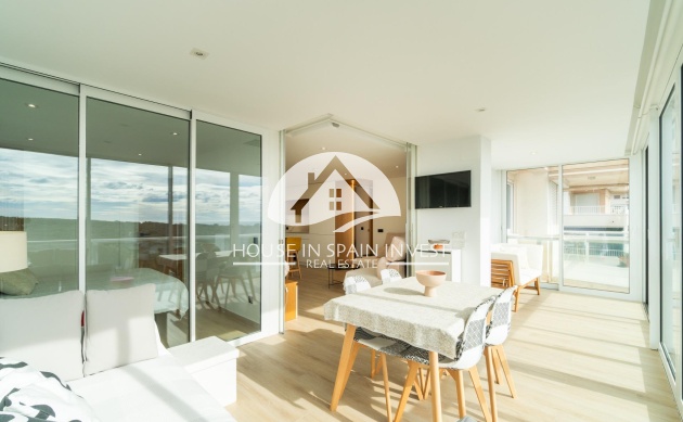 Resale - Apartment  - Guardamar del Segura - Puerto Deportivo