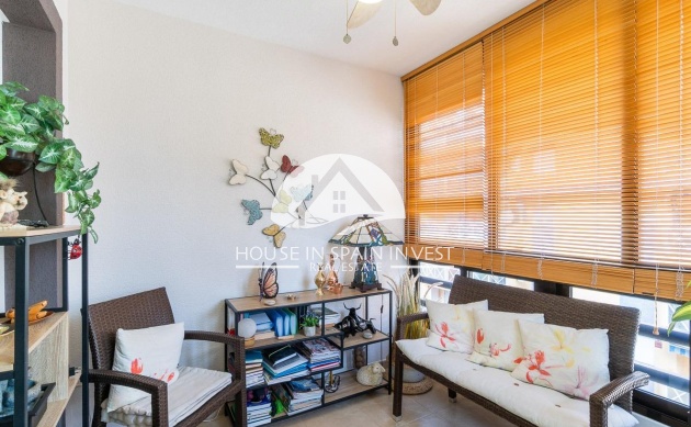 Resale - Apartment  - Torrevieja - Centro