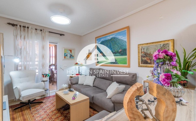 Resale - Apartment  - Torrevieja - Centro