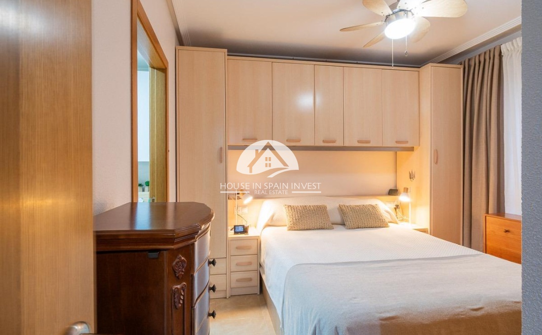 Resale - Apartment  - Torrevieja - Centro