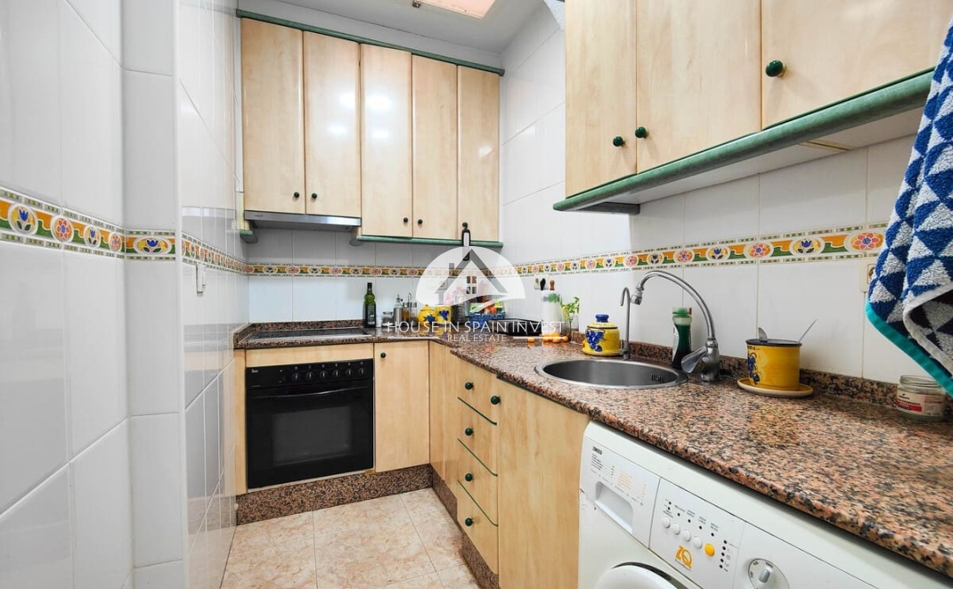 Resale - Townhouse - Torrevieja - Aguas Nuevas - Sector 25