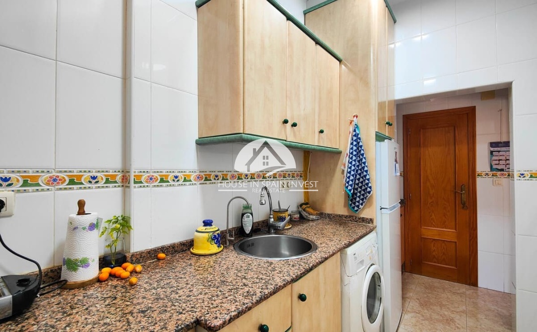 Resale - Townhouse - Torrevieja - Aguas Nuevas - Sector 25