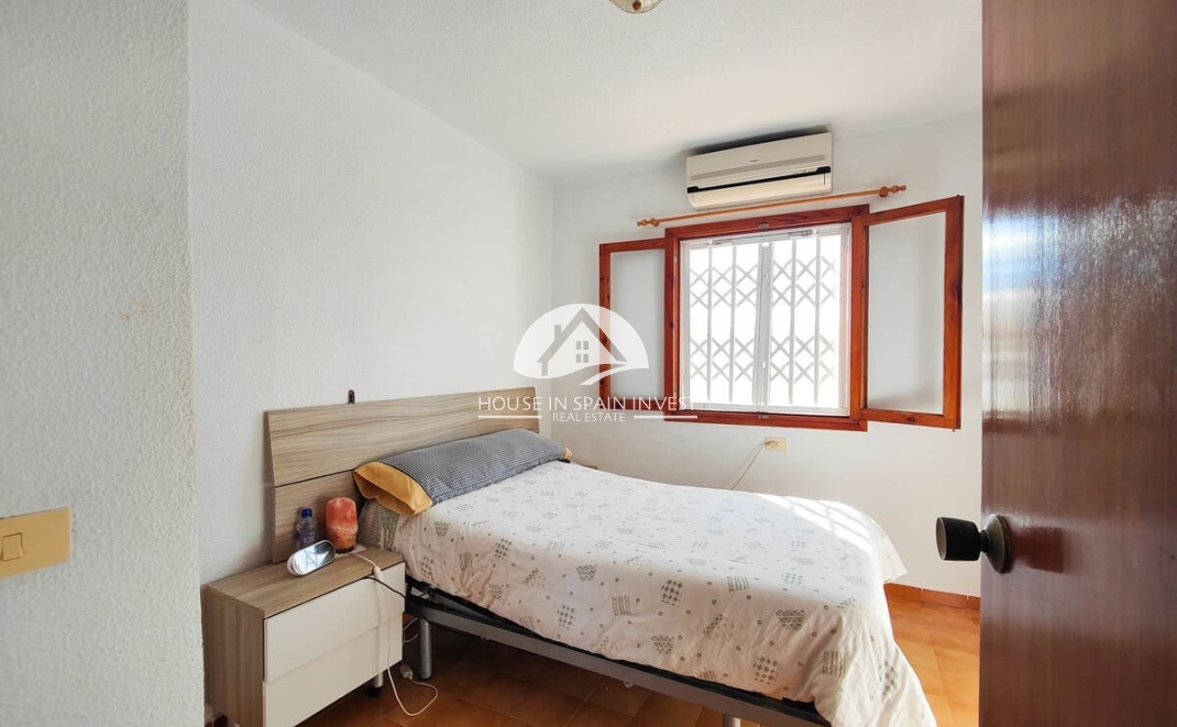 Resale - Townhouse - Torrevieja - Aguas Nuevas - Sector 25