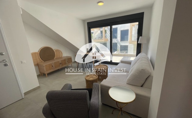 Resale - Top floor bungalow - Orihuela Costa - Villamartín