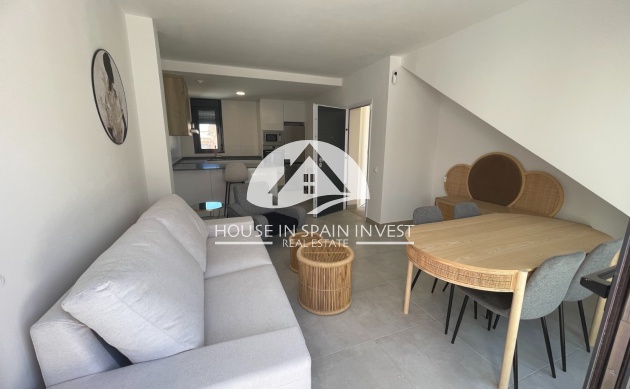 Resale - Top floor bungalow - Orihuela Costa - Villamartín