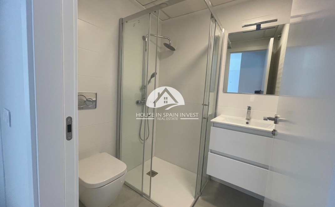 Resale - Top floor bungalow - Orihuela Costa - Villamartín