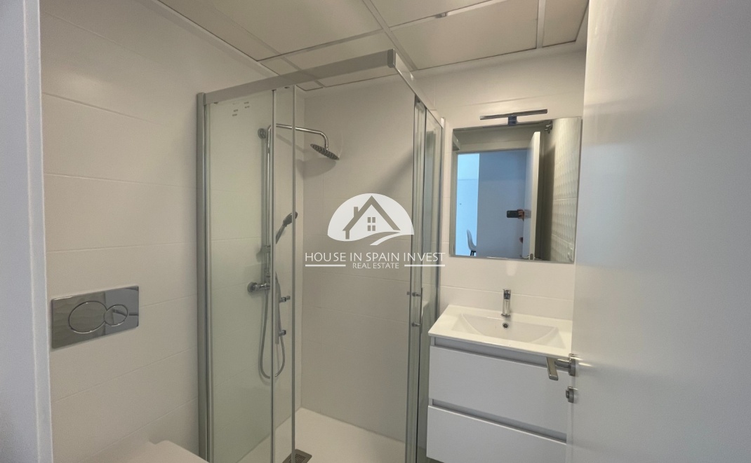 Resale - Top floor bungalow - Orihuela Costa - Villamartín