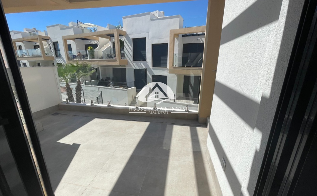 Resale - Top floor bungalow - Orihuela Costa - Villamartín