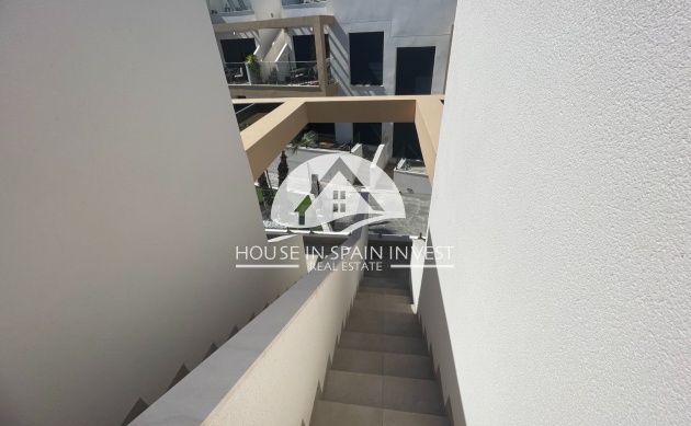 Resale - Top floor bungalow - Orihuela Costa - Villamartín