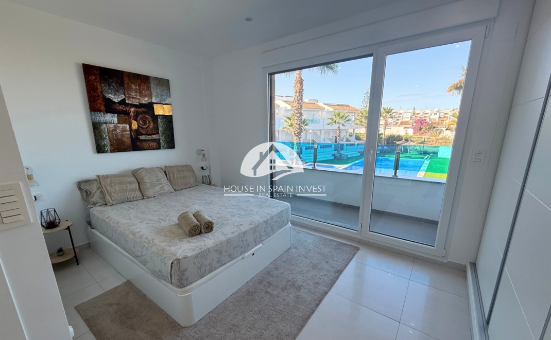 Resale - Townhouse - Torrevieja - Los Balcones  