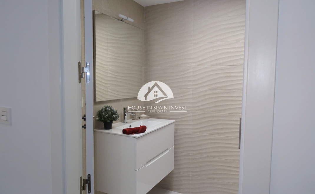 Resale - Townhouse - Torrevieja - Los Balcones  