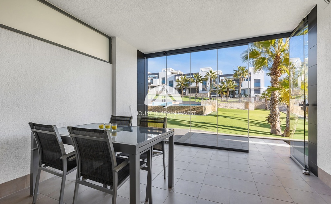 Resale - Apartment  - Torrevieja - Punta Prima  