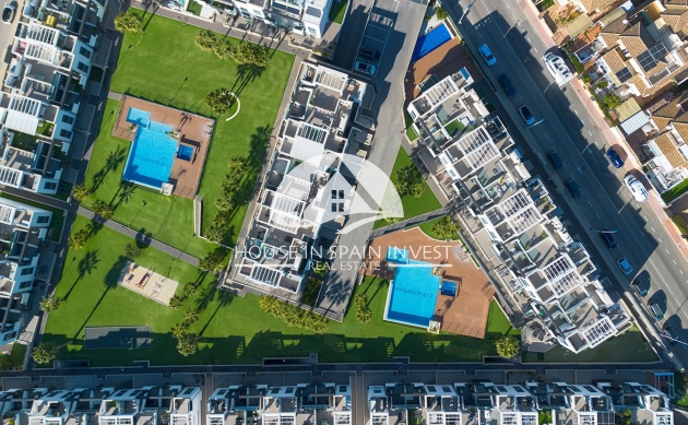 Resale - Apartment  - Torrevieja - Punta Prima  