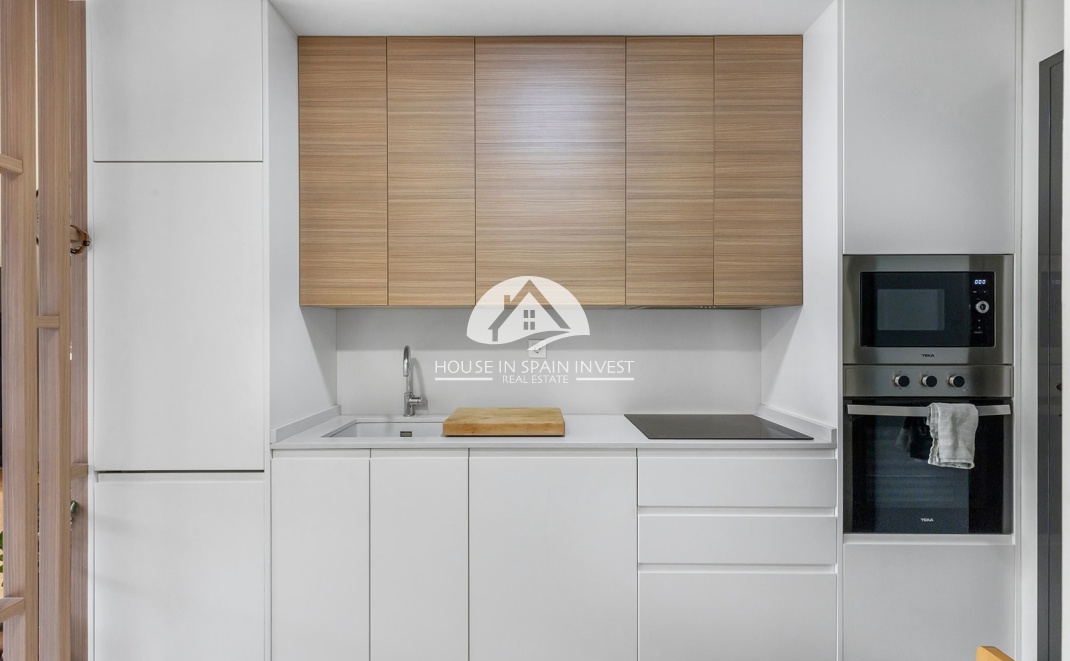 Resale - Apartment  - Torrevieja - La Mata