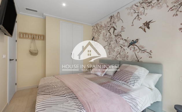 Resale - Apartment  - Torrevieja - La Mata