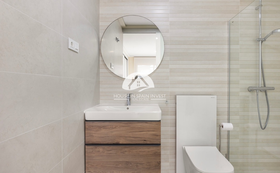 Resale - Apartment  - Torrevieja - La Mata