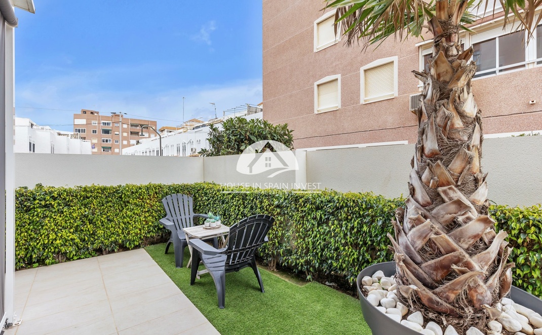 Resale - Apartment  - Torrevieja - La Mata