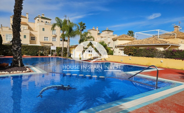 Resale - Villa - Orihuela Costa - Villamartín