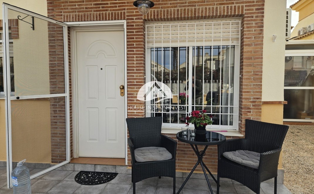 Resale - Villa - Orihuela Costa - Villamartín