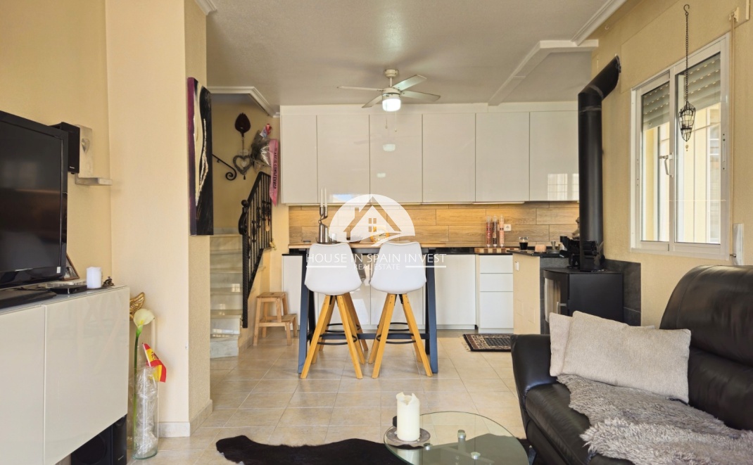 Resale - Villa - Orihuela Costa - Villamartín