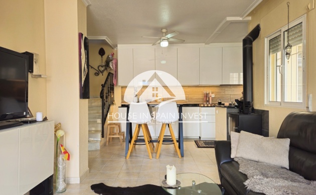 Resale - Villa - Orihuela Costa - Villamartín