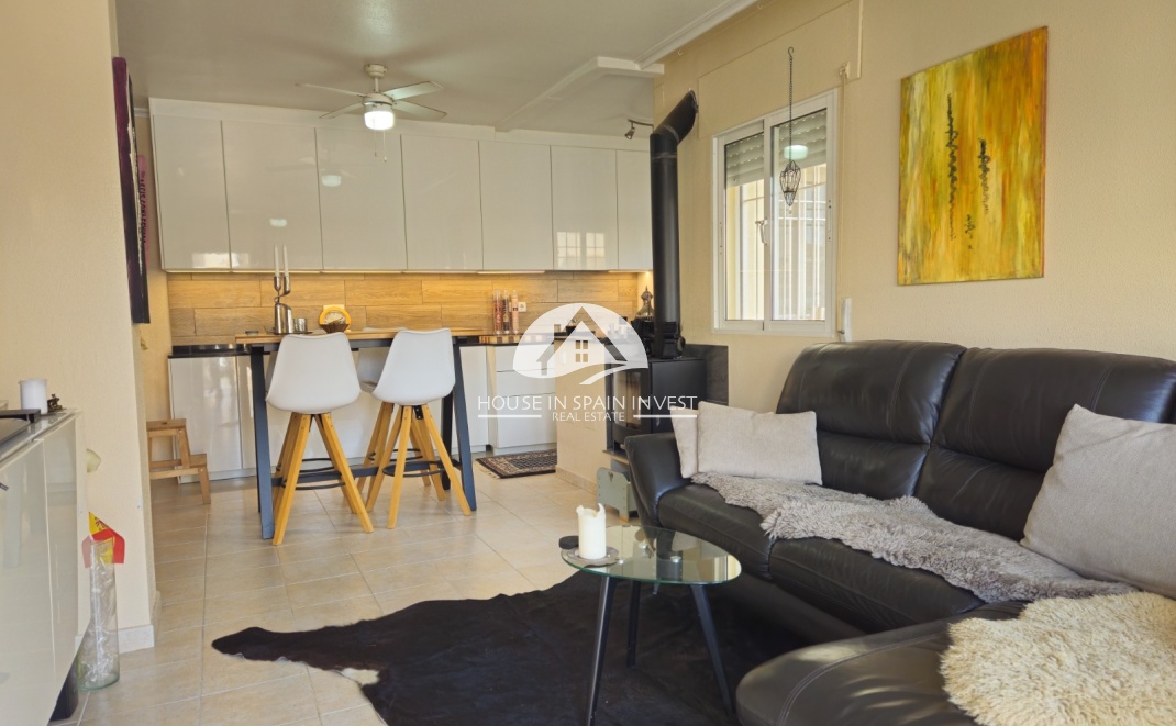 Resale - Villa - Orihuela Costa - Villamartín