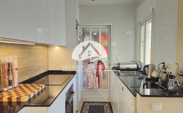 Resale - Villa - Orihuela Costa - Villamartín