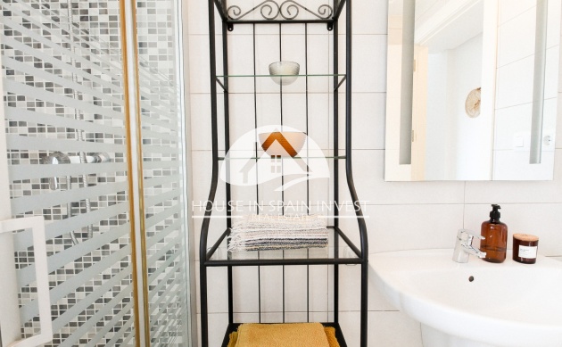 Resale - Townhouse - Torrevieja - Aguas Nuevas - Sector 25