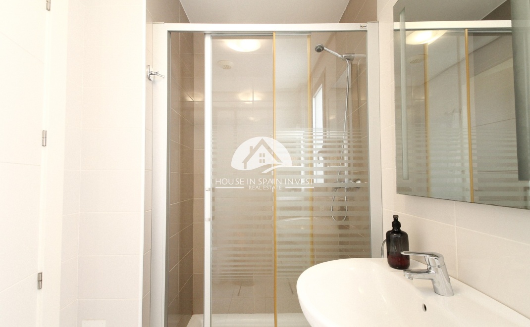 Resale - Townhouse - Torrevieja - Aguas Nuevas - Sector 25