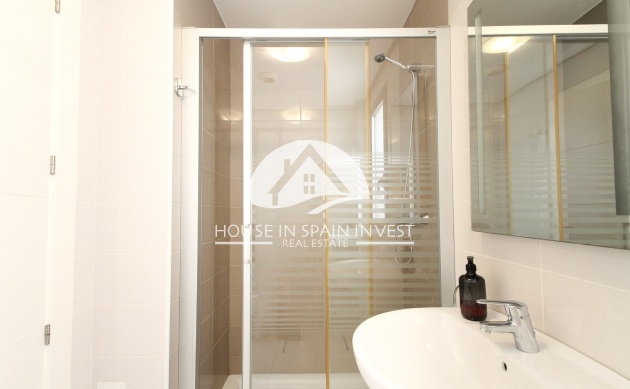 Resale - Townhouse - Torrevieja - Aguas Nuevas - Sector 25