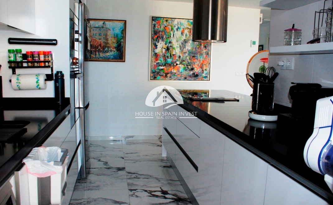 Resale - Apartment  - Los Dolses