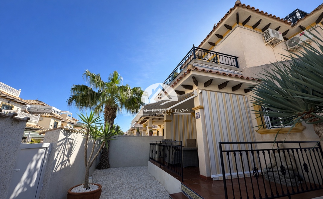 Resale - Townhouse - Orihuela Costa - La Zenia