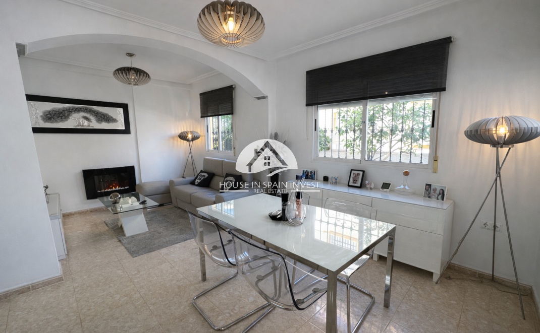 Resale - Townhouse - Orihuela Costa - La Zenia